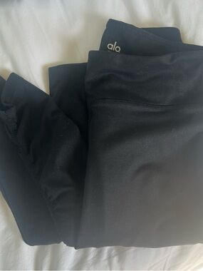 ALO Yoga Black Performance Leggings